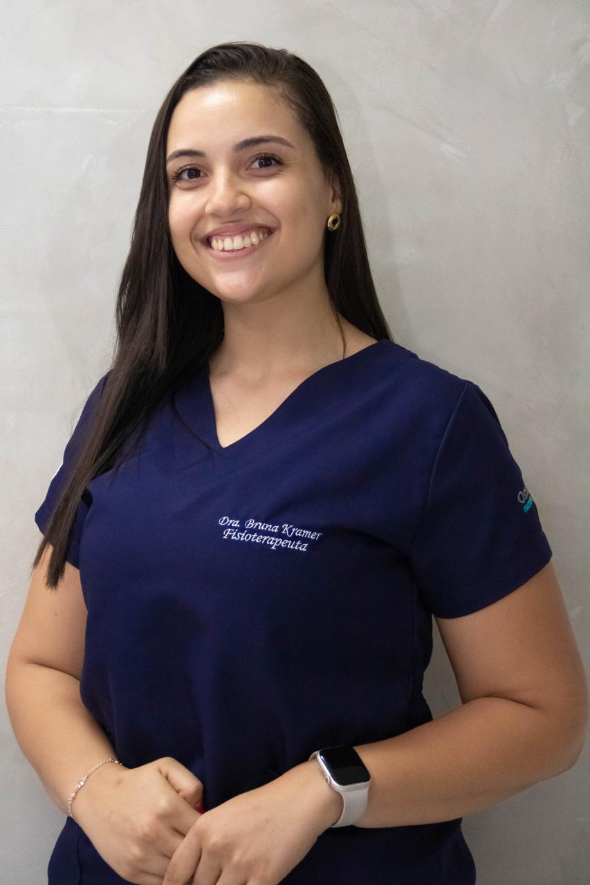 Bruna Kramer, fisioterapeuta responsável pelo atendimento online